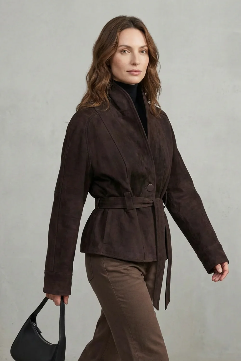 Alette – Cropped Double-Breasted Wool Jacket – French Elegance - Image 3