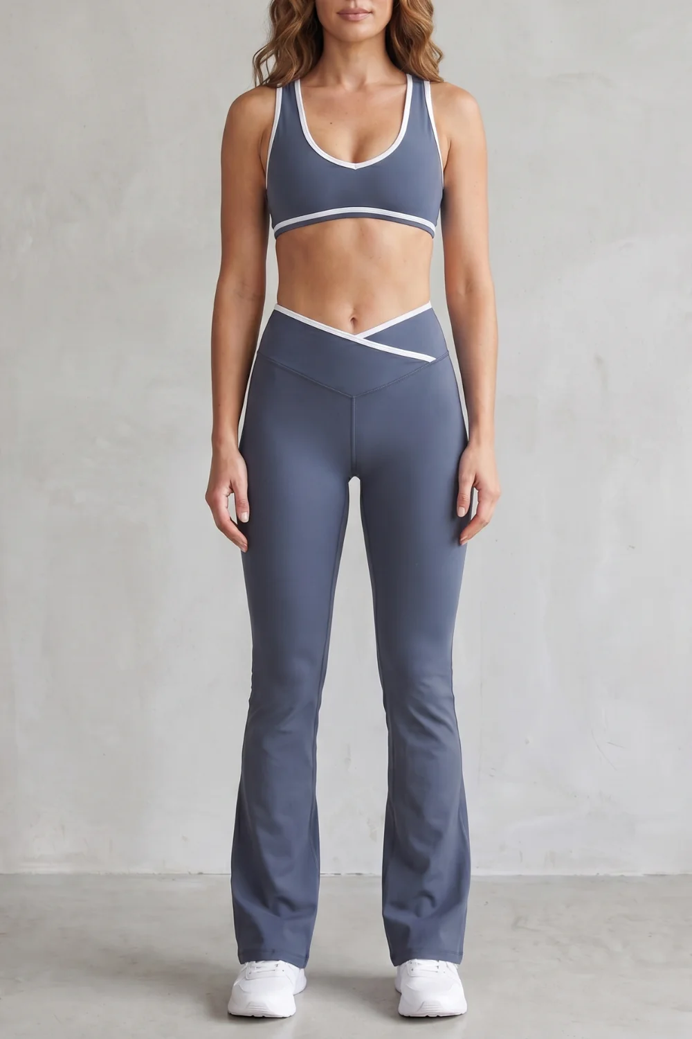 Aurelia – Sculpting contrast trim – Activewear set - Image 5