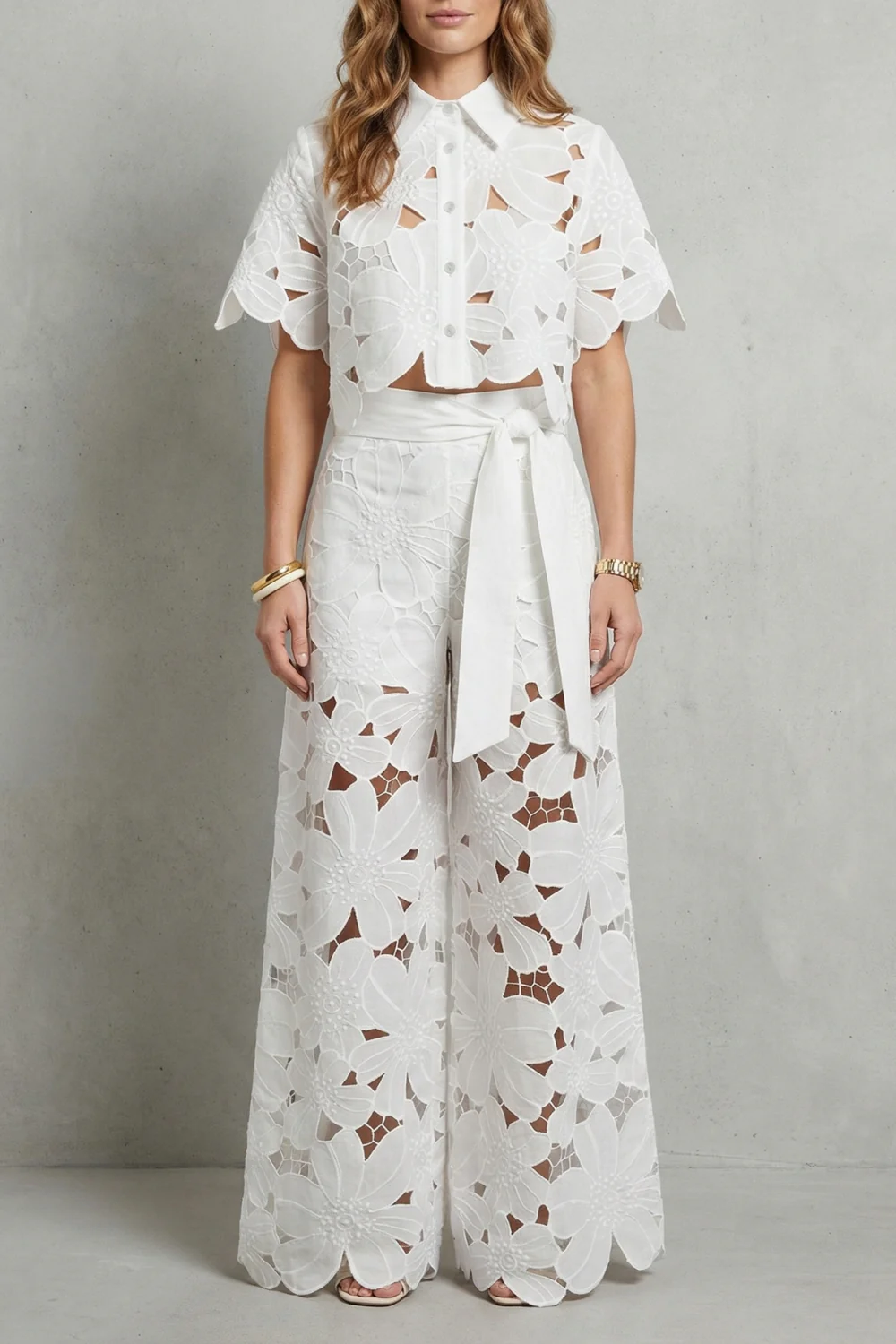 Bellarisse – Embroidered lace elegance – Top and skirt set