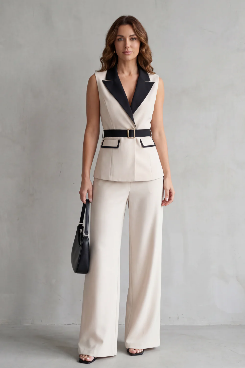 Bellavive – Two-tone lapel – Sleeveless trouser suit - Image 2