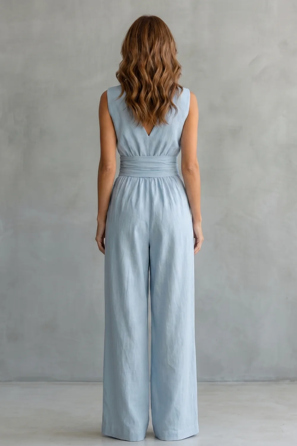 Celestielle – Waist-defining elegance – Sleeveless jumpsuit - Image 4