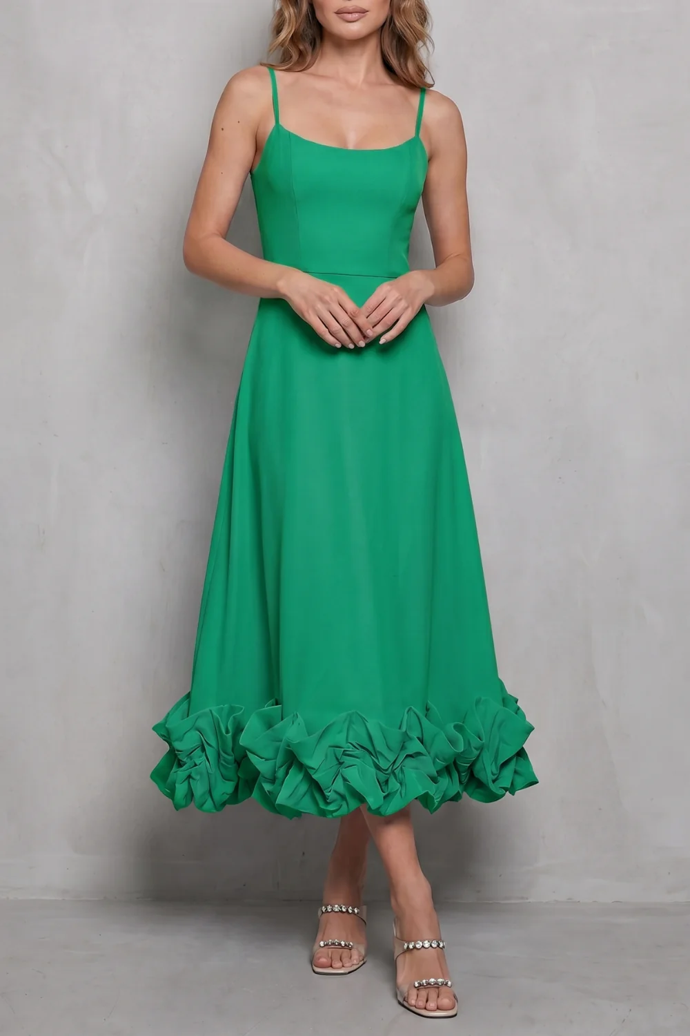 Elowenne – Romantic ruffle hem – Sleeveless midi dress - Image 15