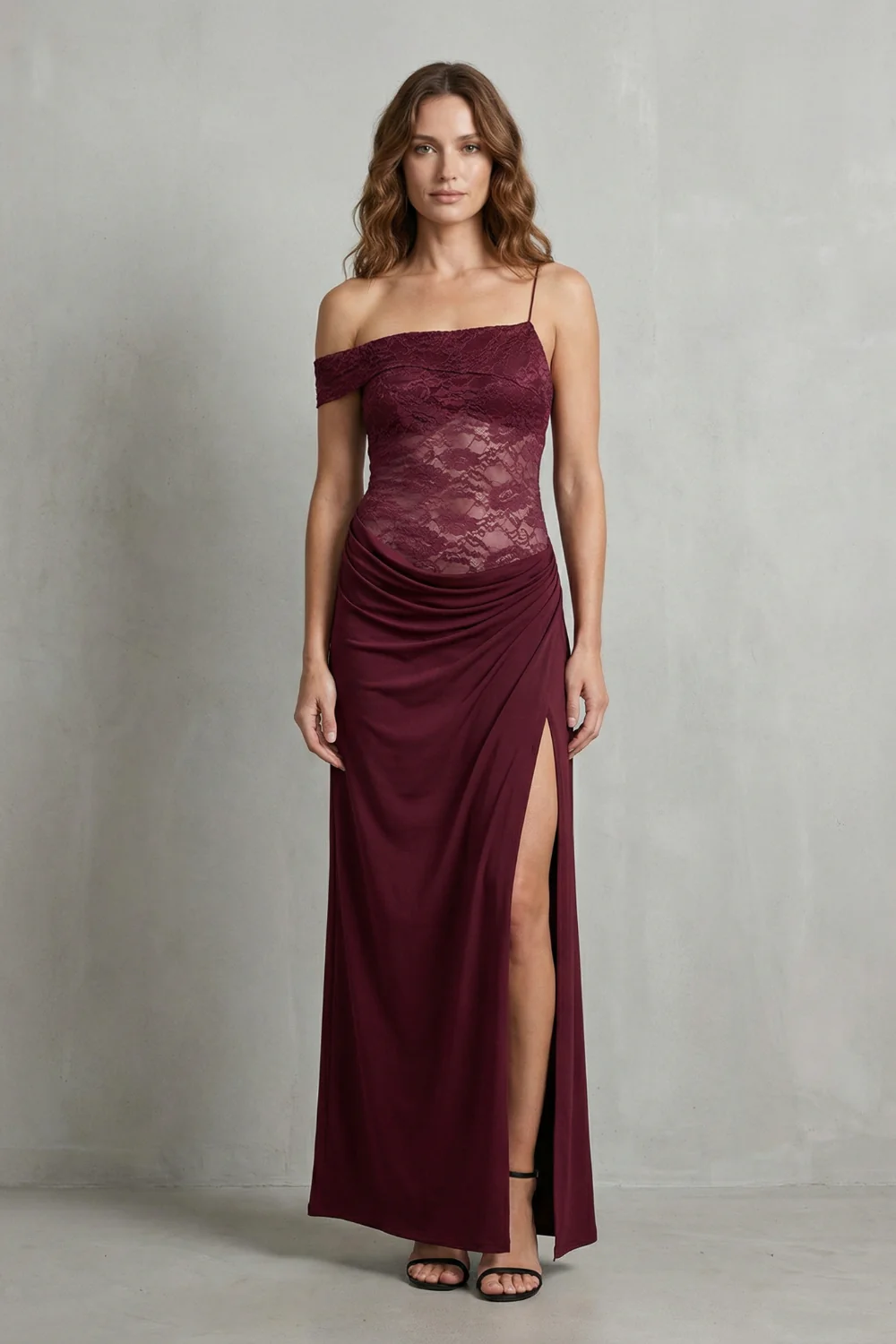 Emily – Timeless romance – Women’s Elegant Lace Maxi Dress - Image 2