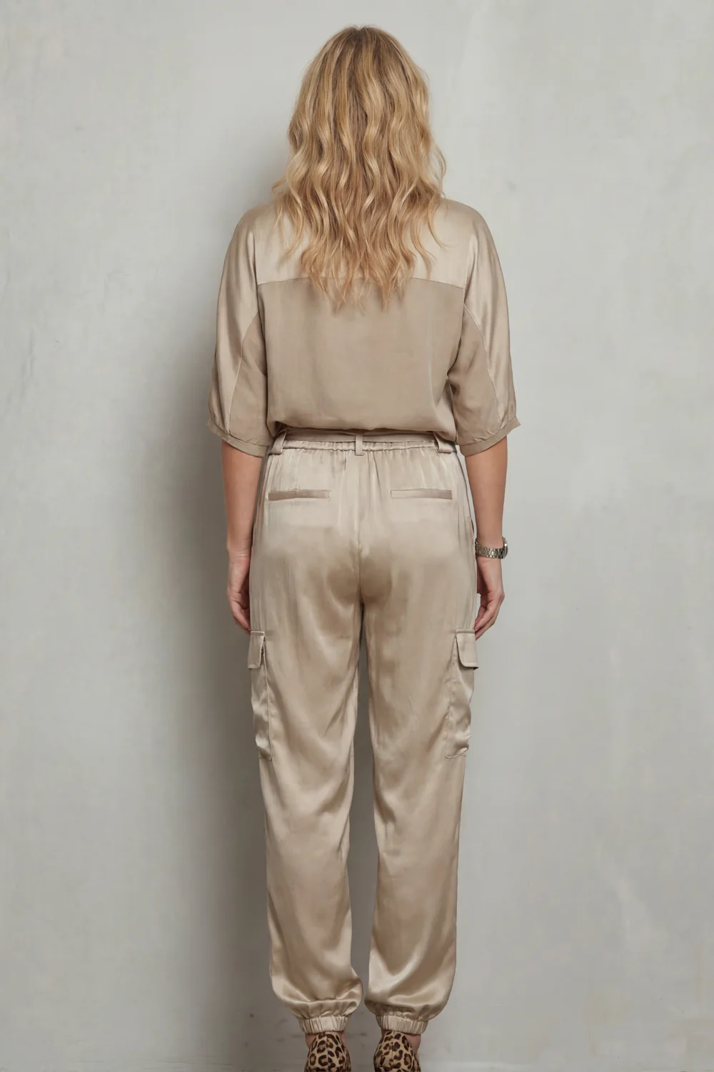 Finley – Silky Cargo - Lounge Set - Image 4