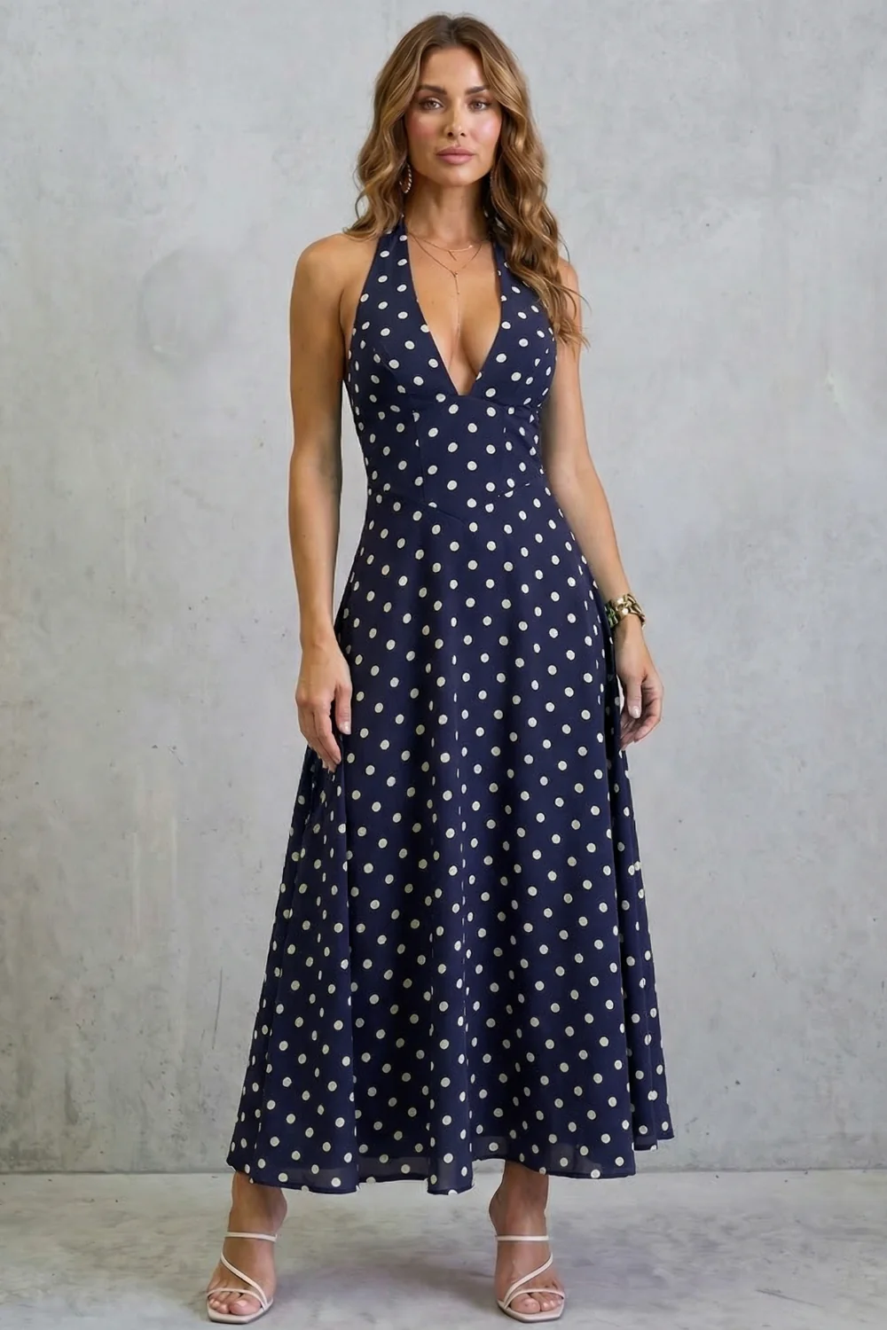 Florévia – Backless floral elegance – Maxi dress - Image 12