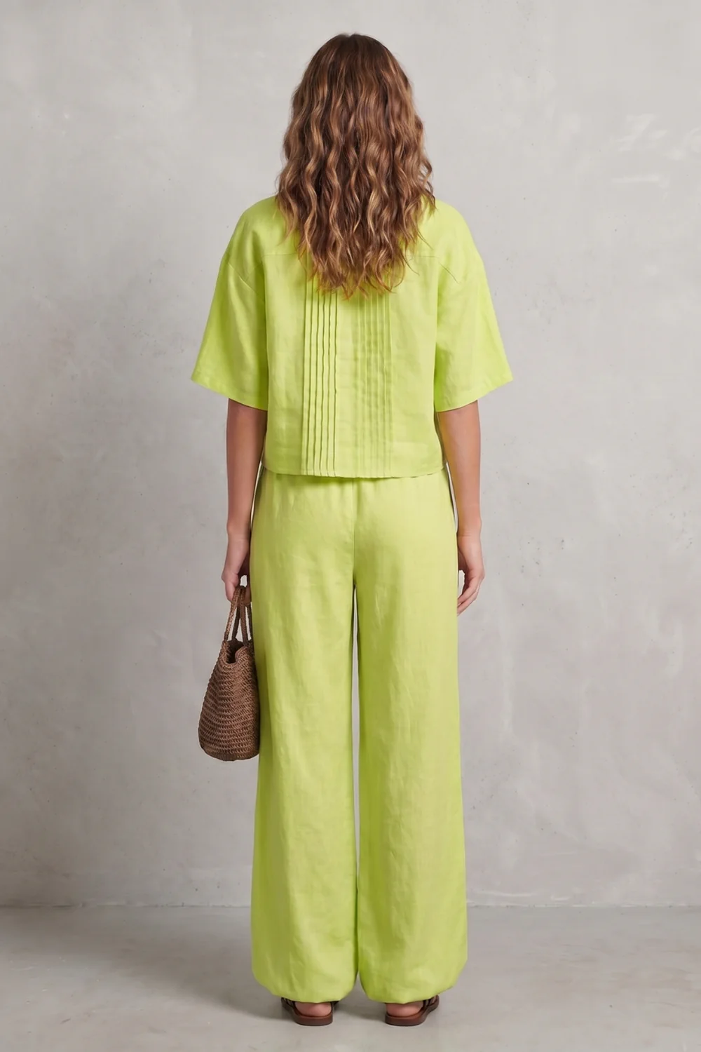 Limeaux – Breezy pleated elegance – Trouser set - Image 4
