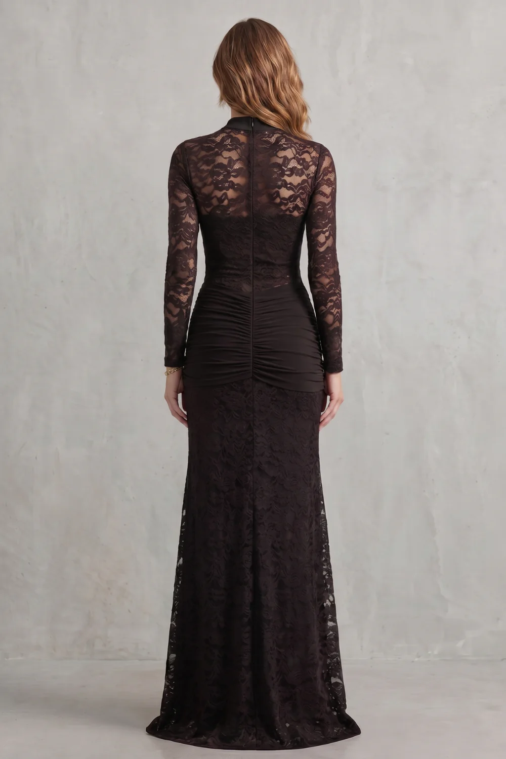 Lunéa – Lace cut-out allure – Maxi dress - Image 4