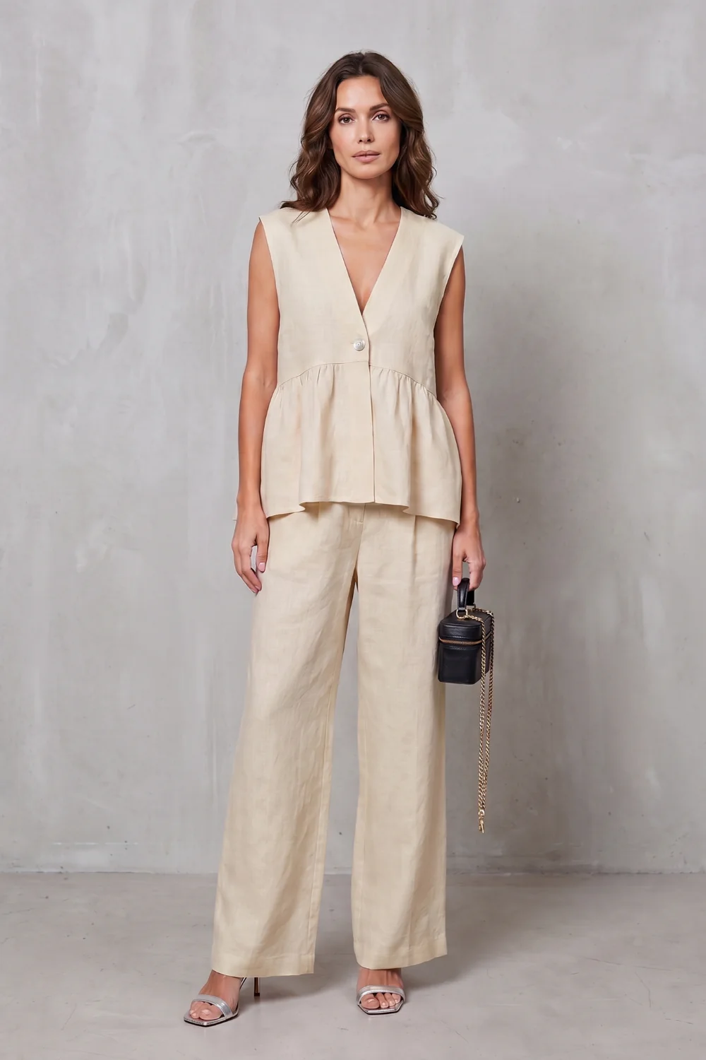 Lunessa – Soft peplum elegance – Two-piece trouser set - Image 10