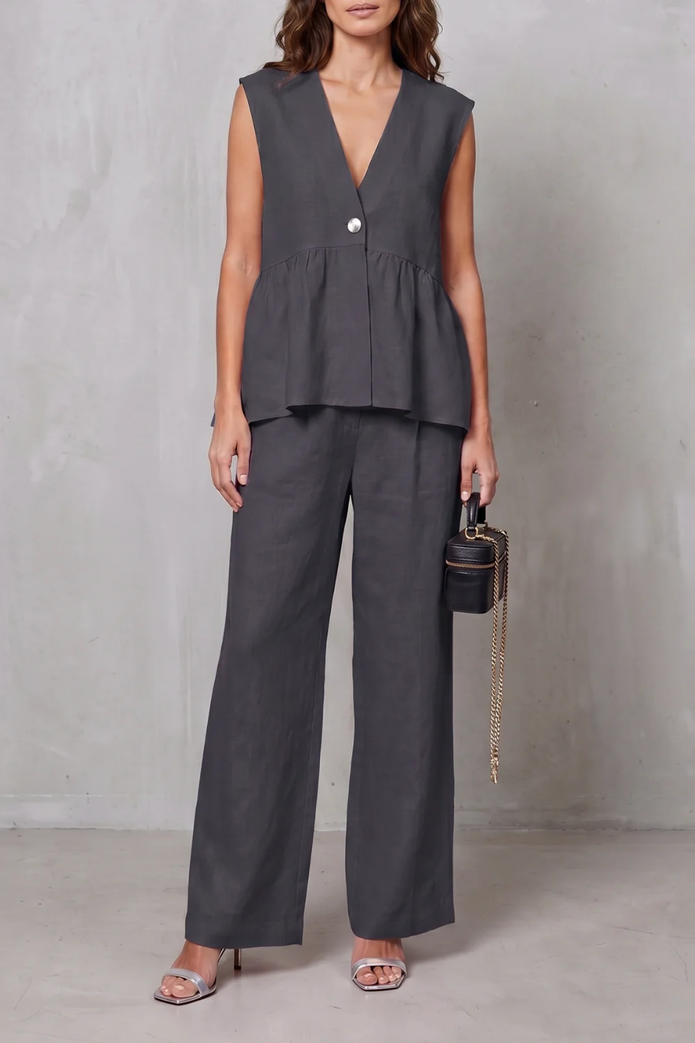 Lunessa – Soft peplum elegance – Two-piece trouser set - Image 5