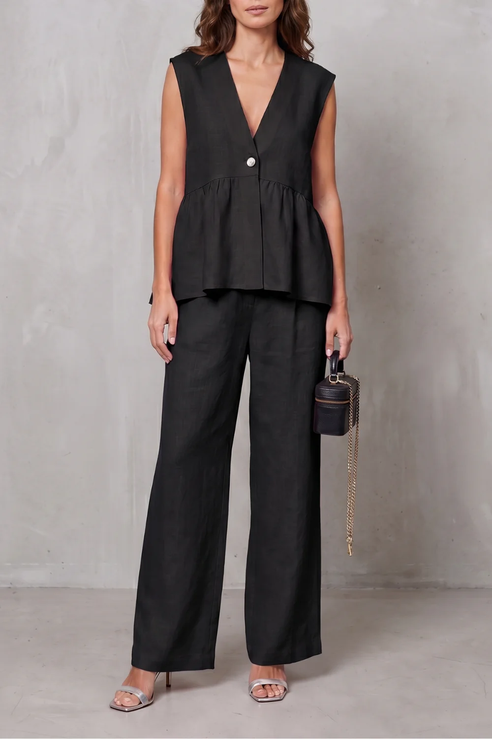 Lunessa – Soft peplum elegance – Two-piece trouser set - Image 7