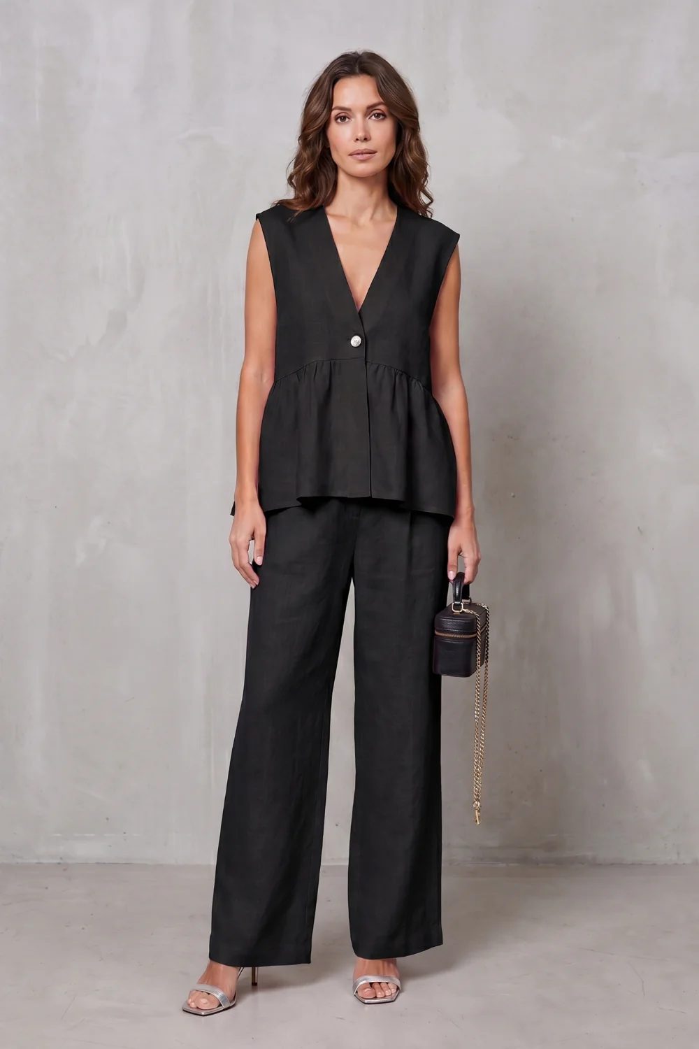 Lunessa – Soft peplum elegance – Two-piece trouser set - Image 8