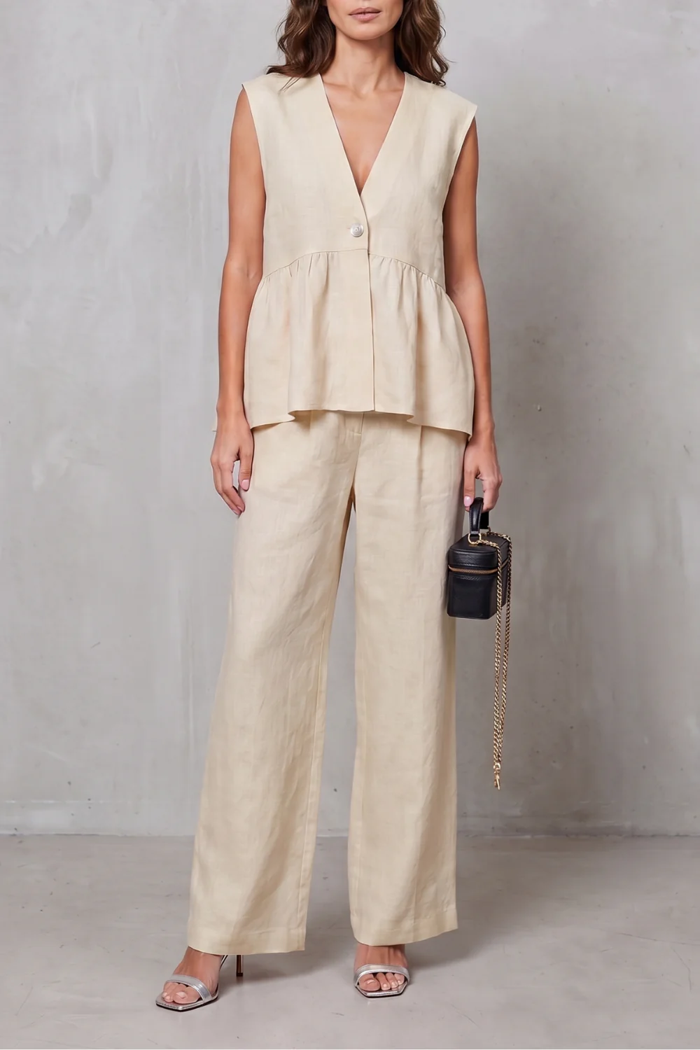 Lunessa – Soft peplum elegance – Two-piece trouser set - Image 9