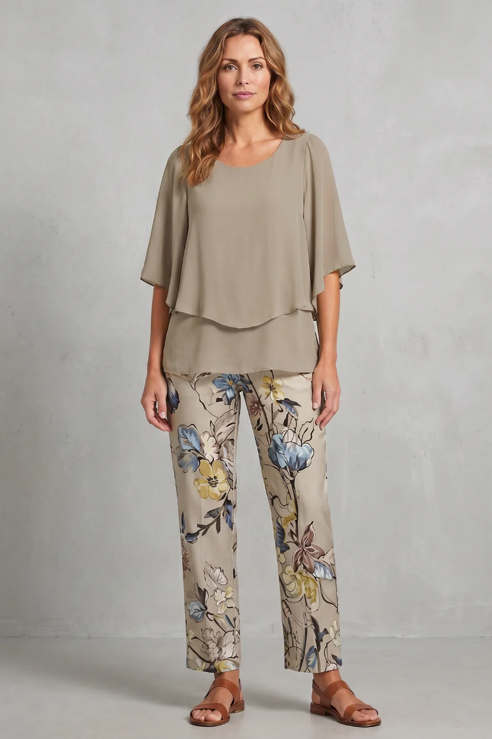 Mariselle – Botanical print elegance – Two-piece trouser set - Image 10