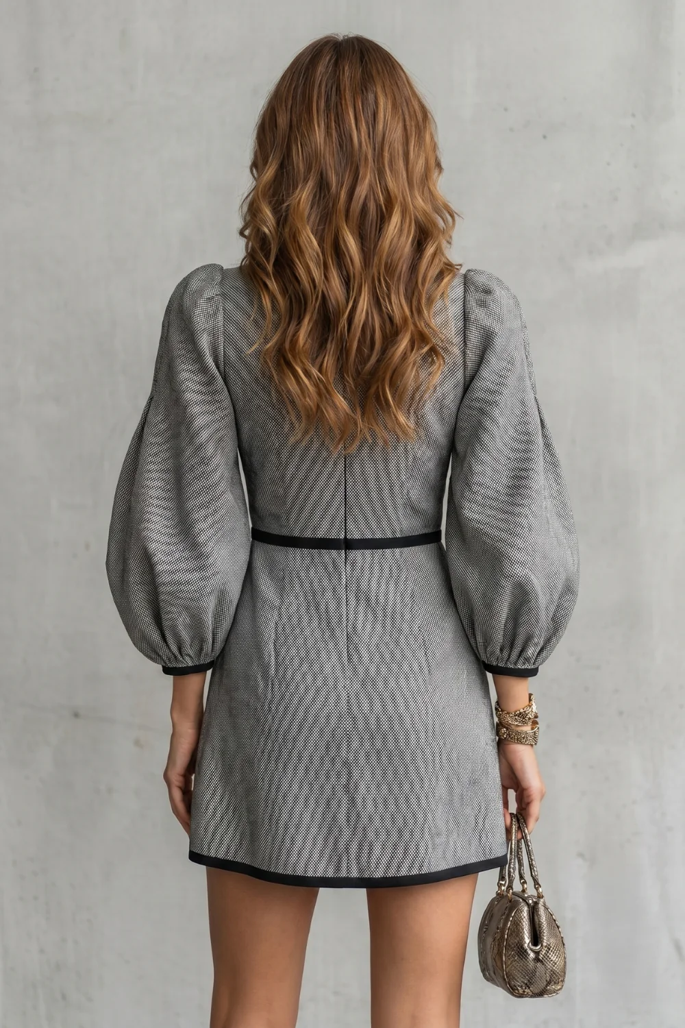Montelisse – Parisian contrast elegance – Mini dress - Image 4