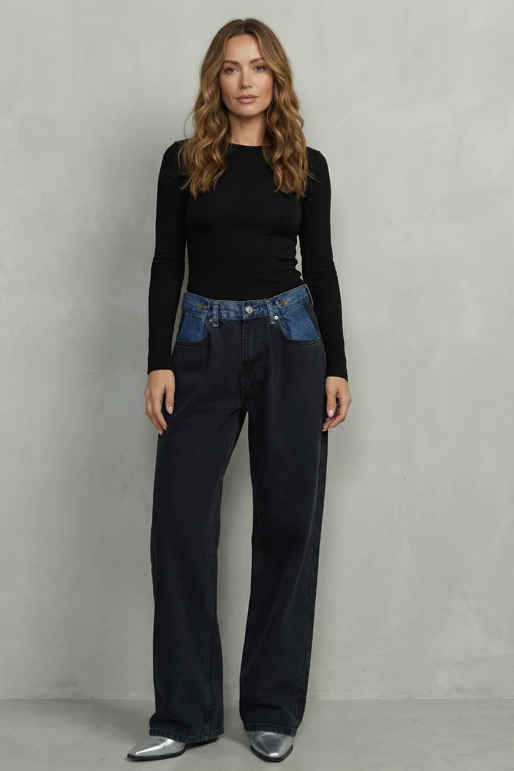 Noirelle – Tri-fold waistband detail – Straight leg jeans - Image 2
