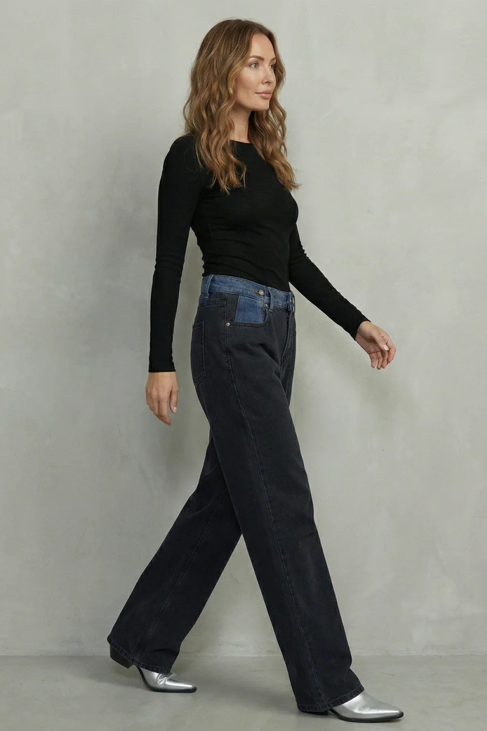Noirelle – Tri-fold waistband detail – Straight leg jeans - Image 3