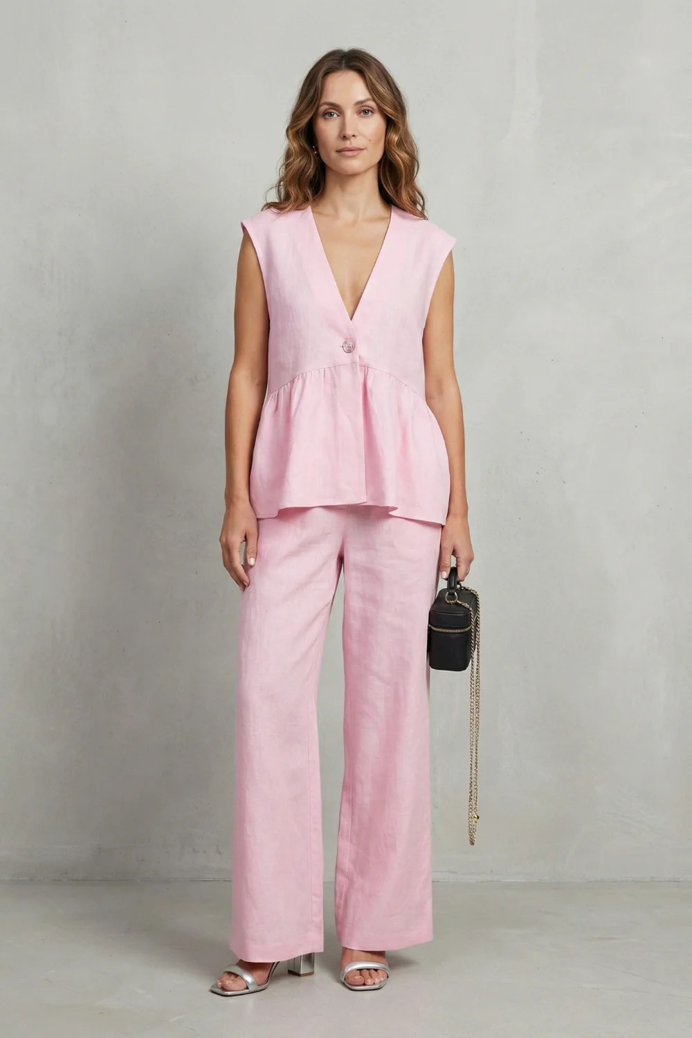 Rosélune – Soft ruffle elegance – Top and trouser set - Image 2