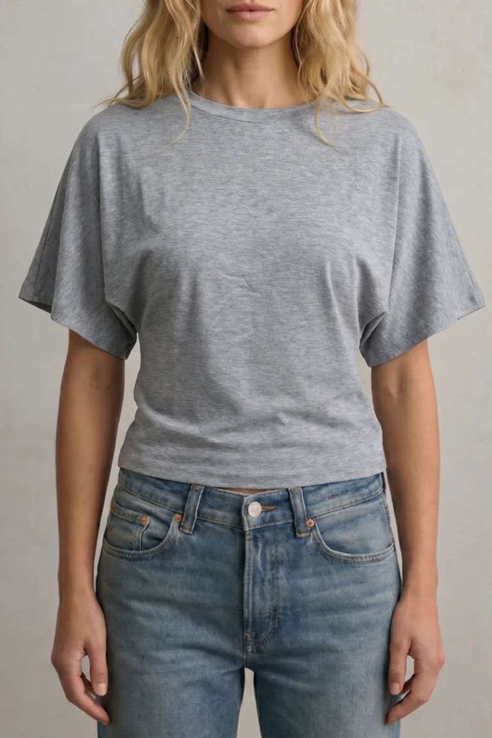 Seravelle – Sculpted waist elegance – Cropped top - Image 9