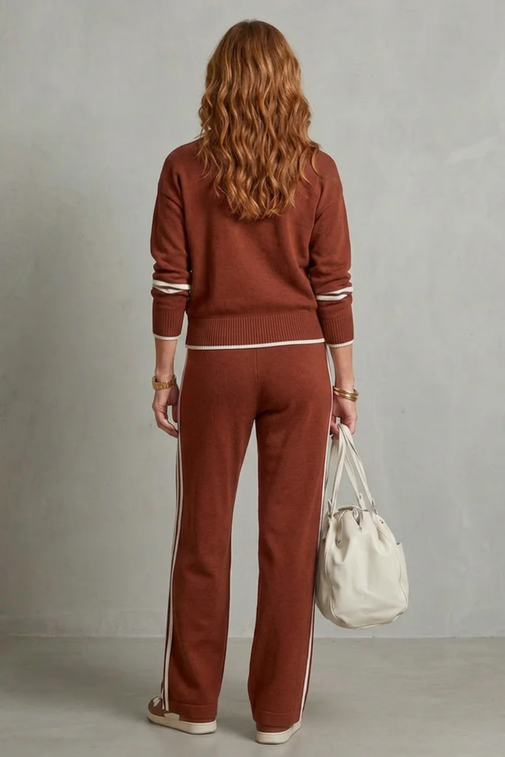 Vallora – Sporty contrast trim – Lounge set - Image 4