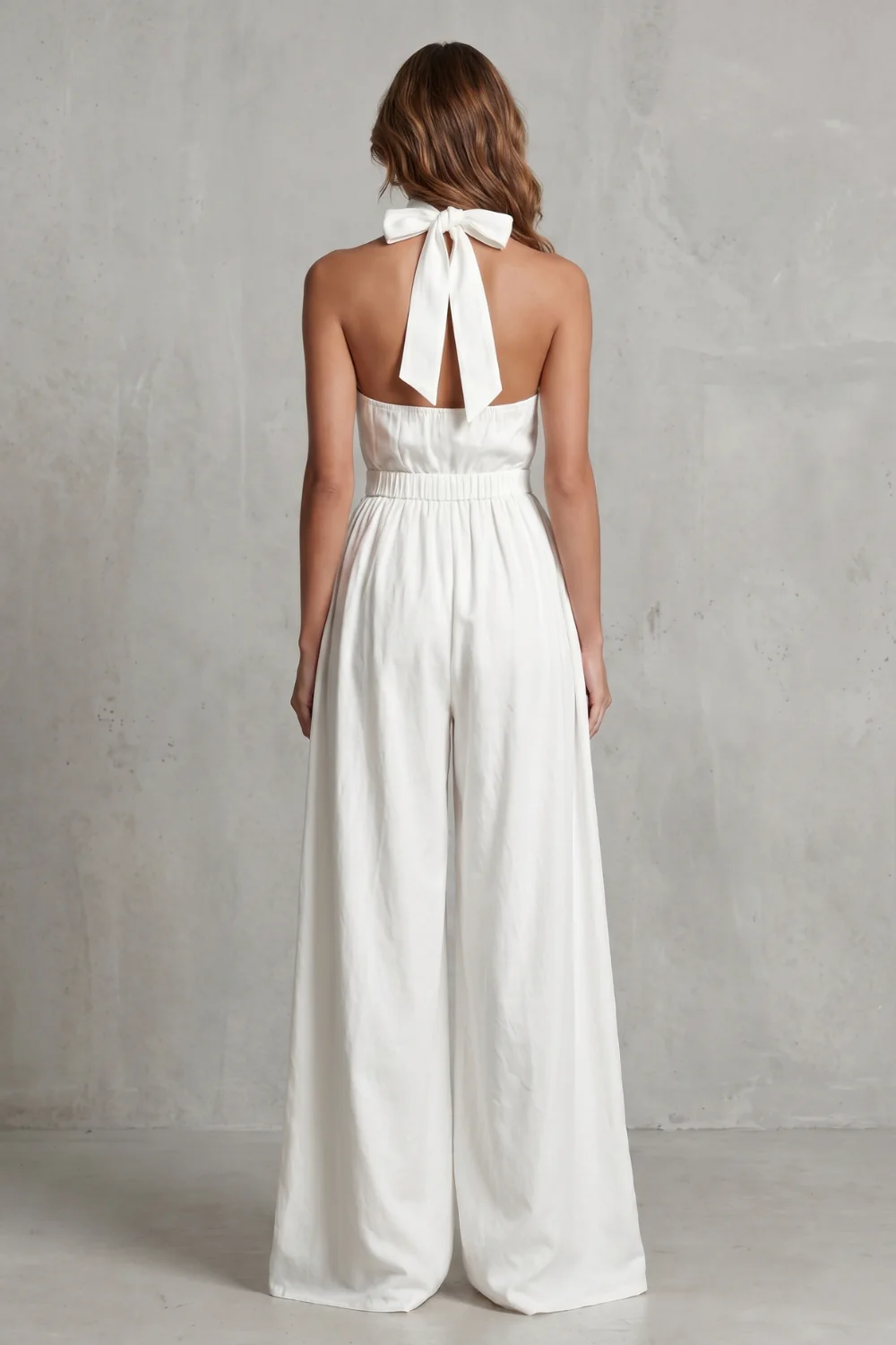 Veloria – Elegant draped silhouette – Halter-neck jumpsuit - Image 4