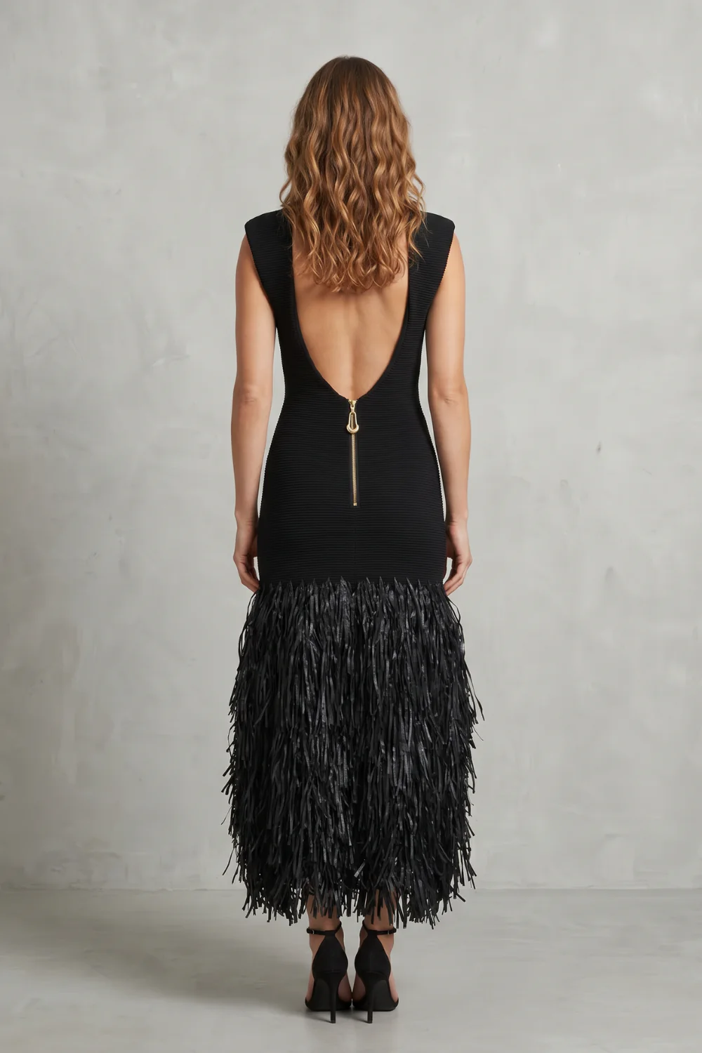 Veloura – Raffia fringe elegance – Midi dress - Image 4